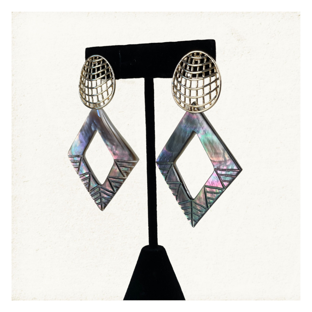 Fetia Earrings by Heiani